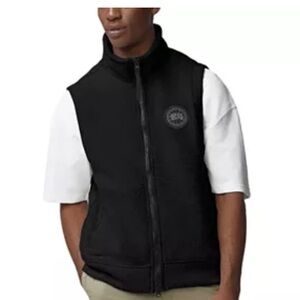 NWT AUTHENTIC Canada Goose “Mersey” Kind Fleece Vest, black label, size small.